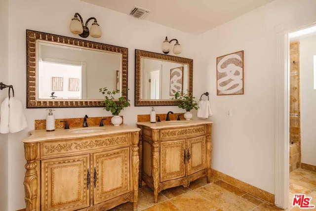 $5,995 | 17158 Palisades Circle, Pacific Palisades, CA 90272