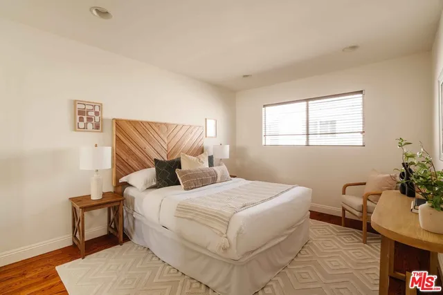 $5,995 | 17158 Palisades Circle, Pacific Palisades, CA 90272