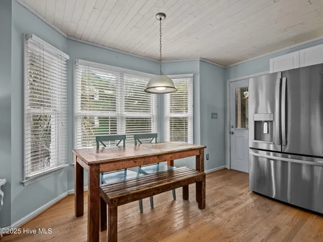 $969,000 | 307 Ocean Oaks Drive, Emerald Isle, NC 28594