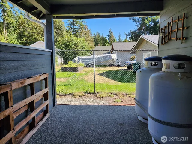 $3,200 | 2288 Wagner Road, Camano Island, WA 98282