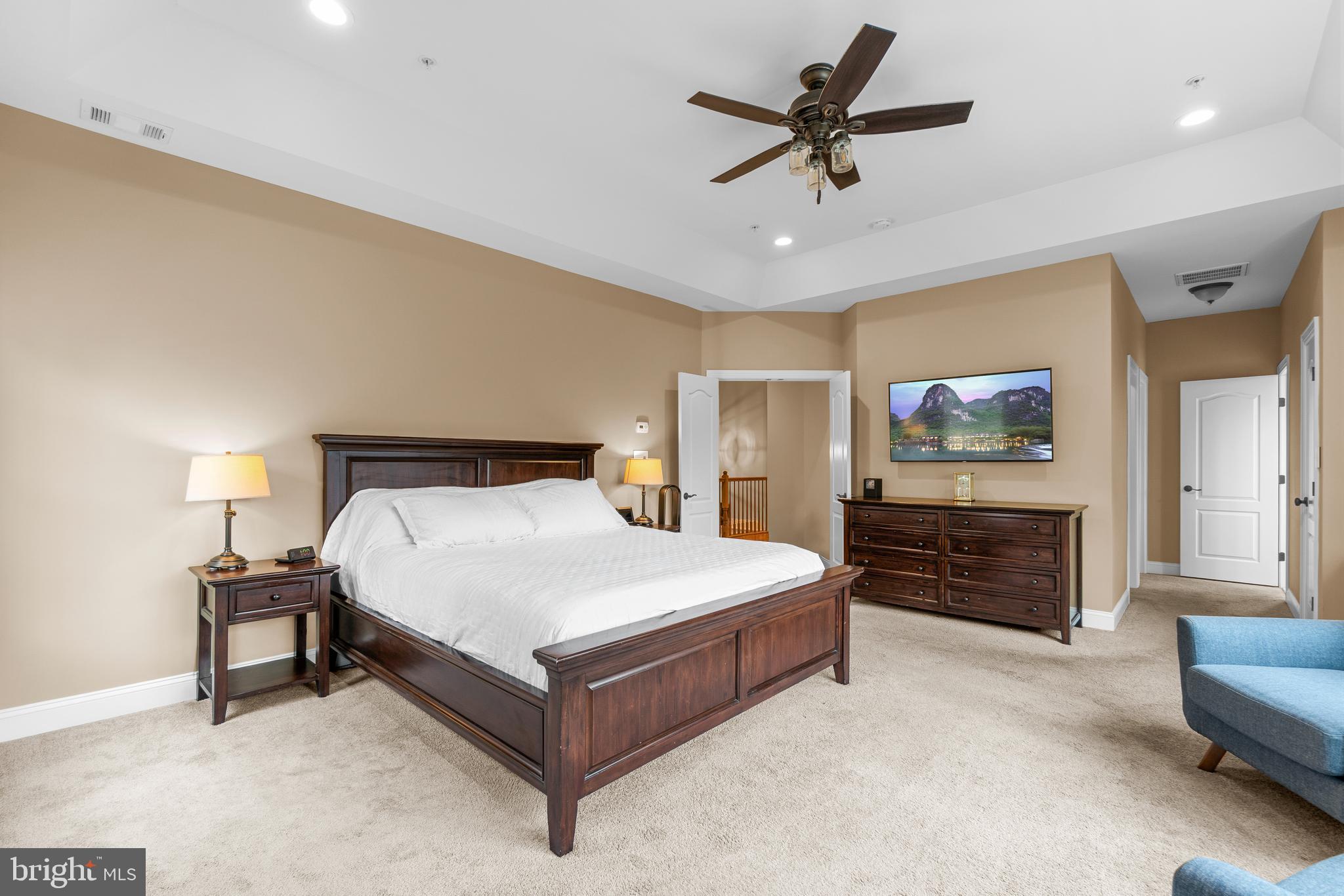 22505 Fitzgerald Drive Laytonsville, MD 20882 - Photo 17 of 57