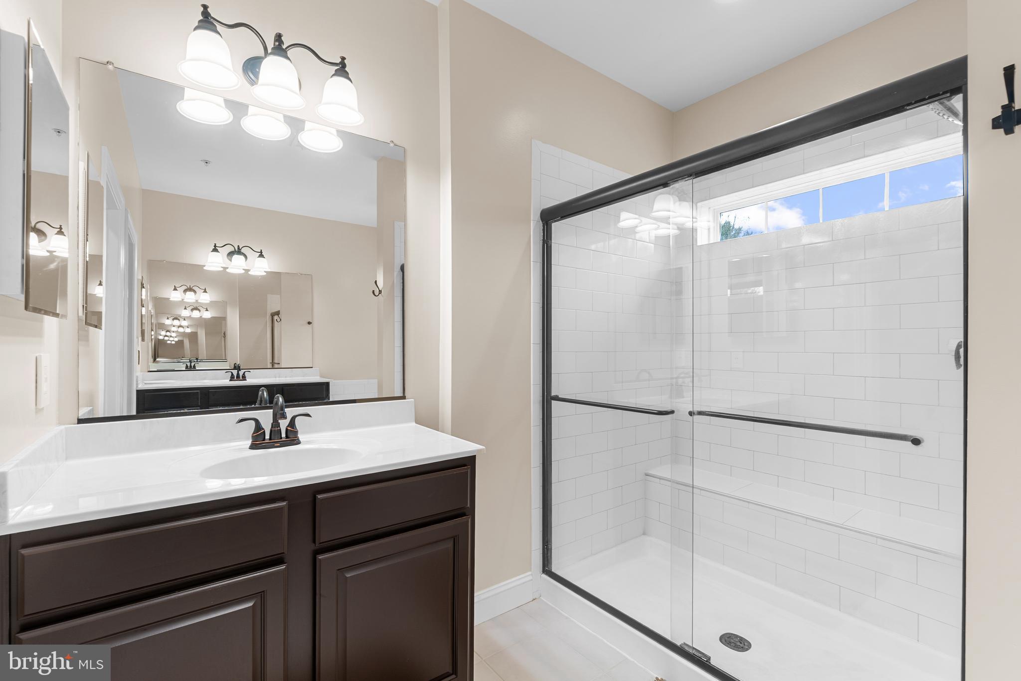 22505 Fitzgerald Drive Laytonsville, MD 20882 - Photo 19 of 57