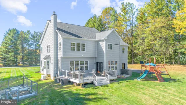$1,195,000 | 22505 Fitzgerald Drive, Laytonsville, MD 20882