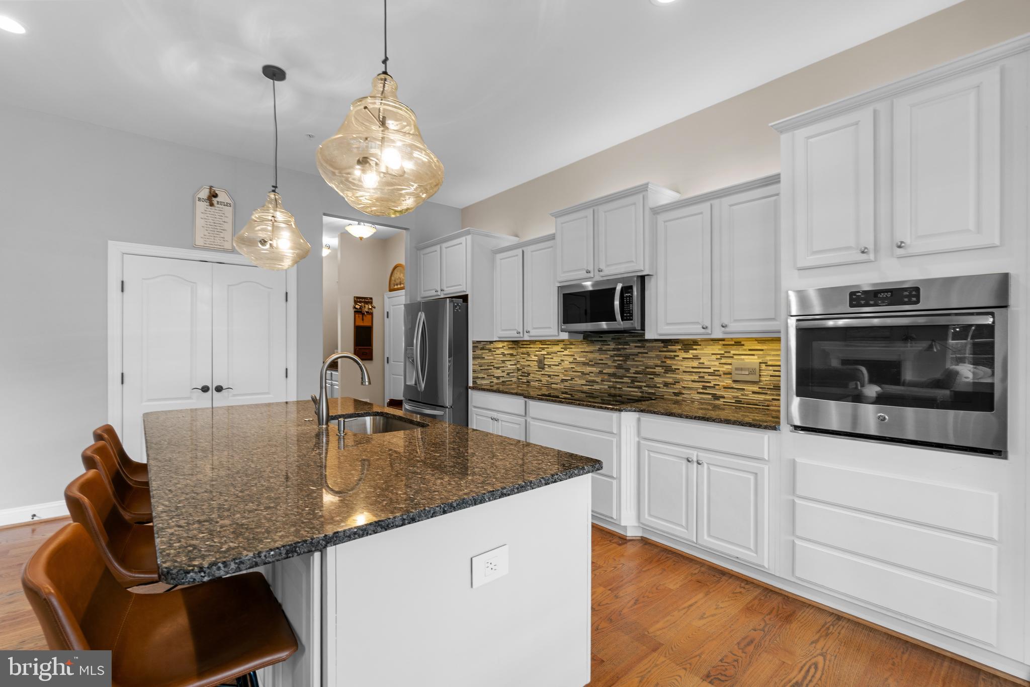 22505 Fitzgerald Drive Laytonsville, MD 20882 - Photo 7 of 57