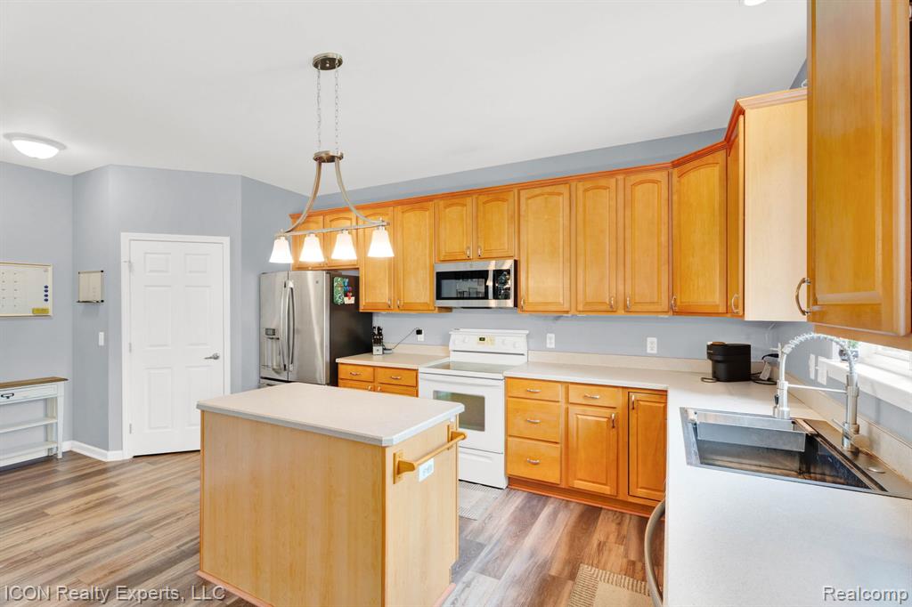 3753 Everett Drive Rochester, MI 48307 - Photo 25 of 82