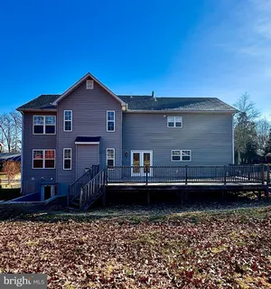 $749,900 | 725 Gleneagles Drive, Fort Washington, MD 20744