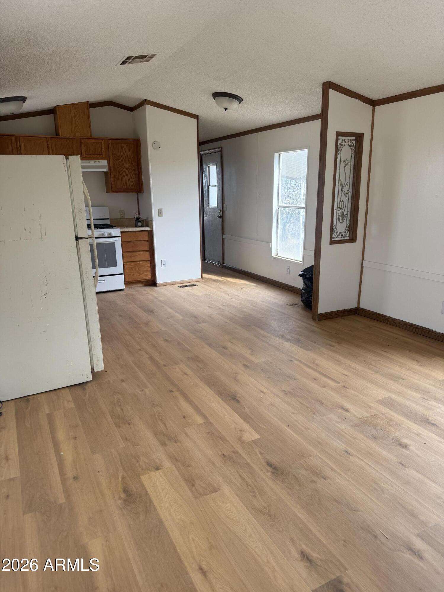 10426 South Corgi Ranch Road Hereford, AZ 85615 - Photo 7 of 20 IMG-3372