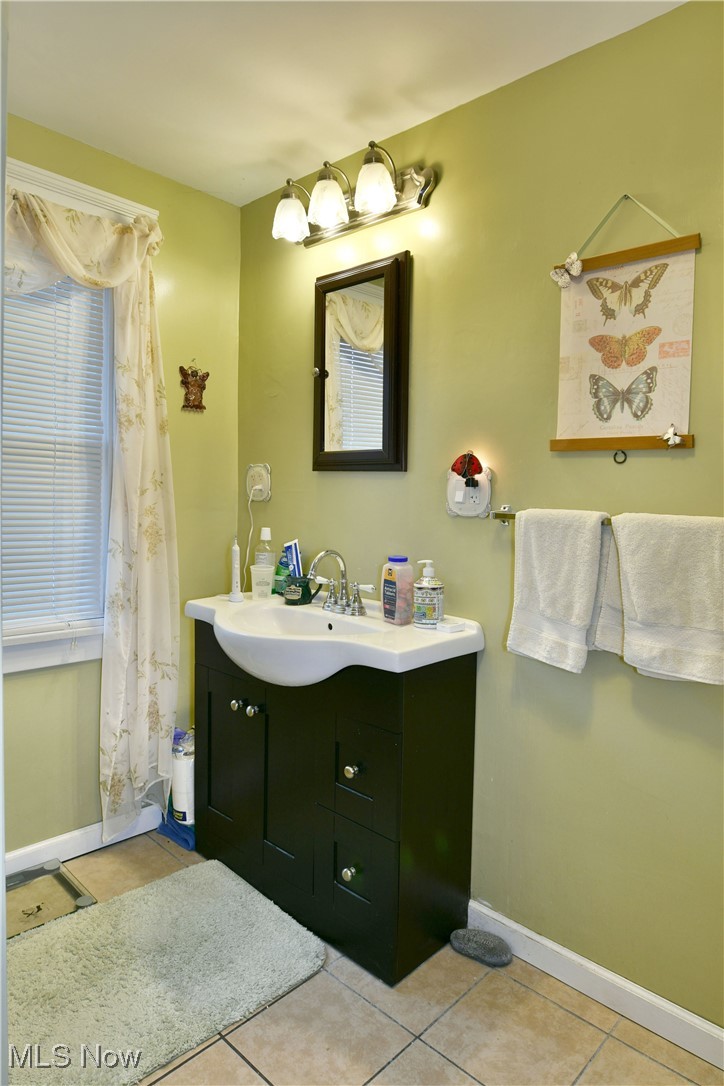 9210 Howland Springs Road Southeast Warren, OH 44484 - Photo 36 of 50