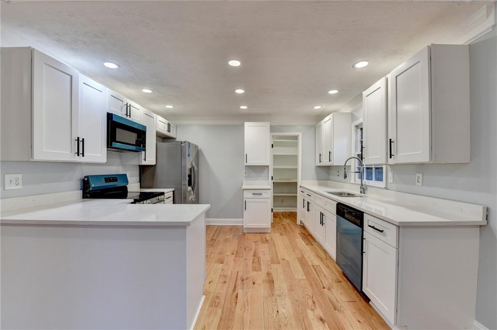 1695 Bull Run Southwest Lilburn, GA 30047 - Photo 13 of 45