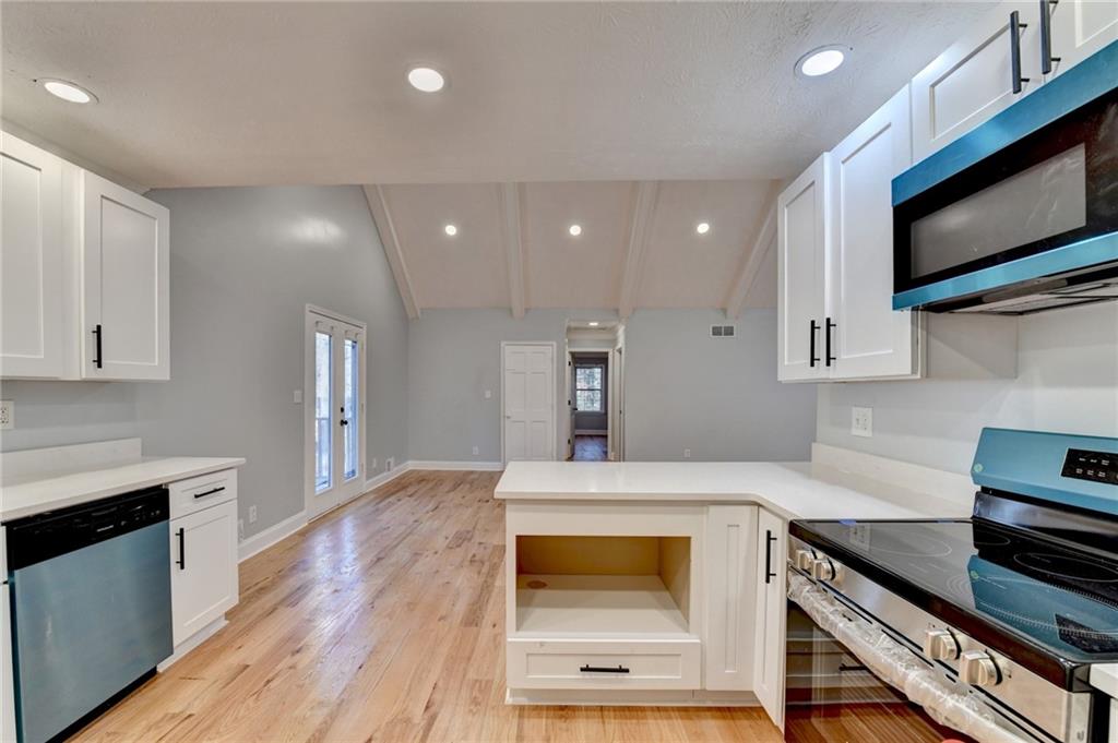 1695 Bull Run Southwest Lilburn, GA 30047 - Photo 17 of 45