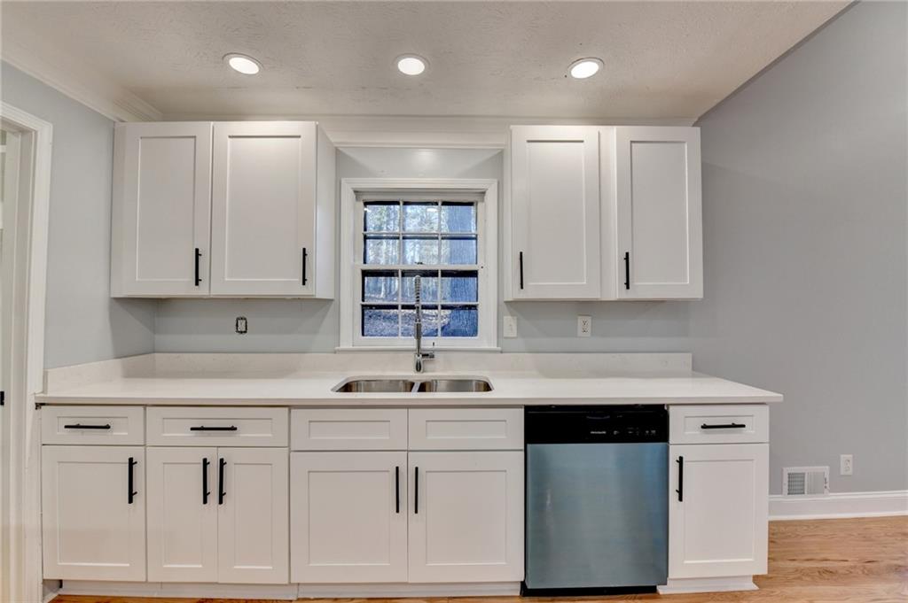 1695 Bull Run Southwest Lilburn, GA 30047 - Photo 18 of 45