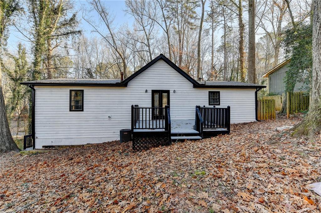 1695 Bull Run Southwest Lilburn, GA 30047 - Photo 42 of 45