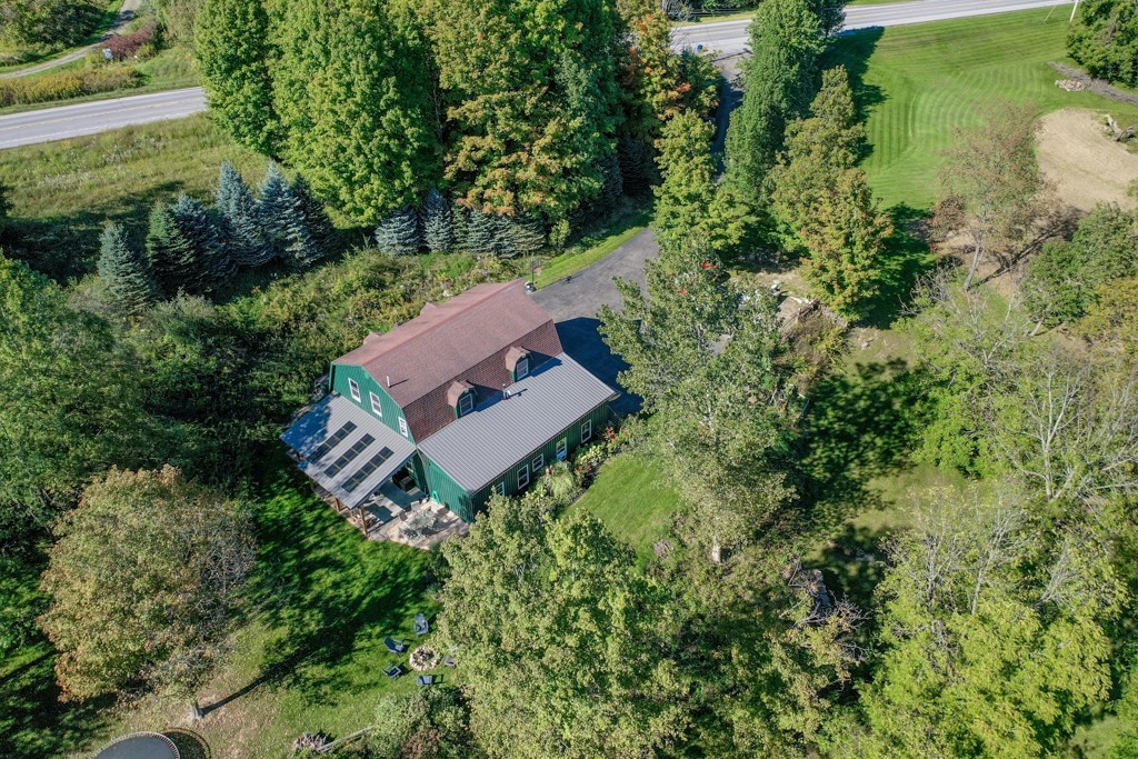 8877 State Rte 21 Naples, NY 14512 - Photo 6 of 45 Gallery Image 6