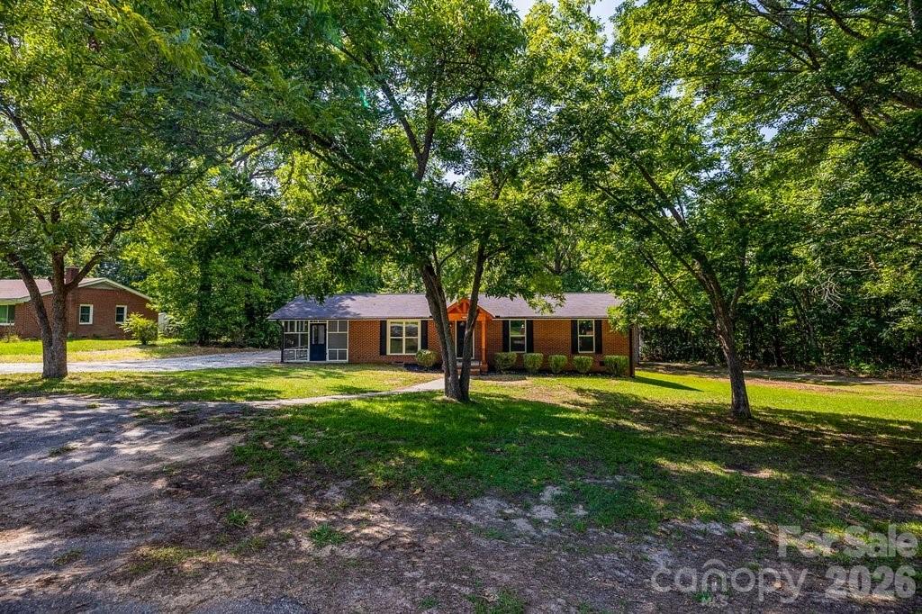 139 State Rd S-44-313 Union, SC 29379 - Photo 5 of 42