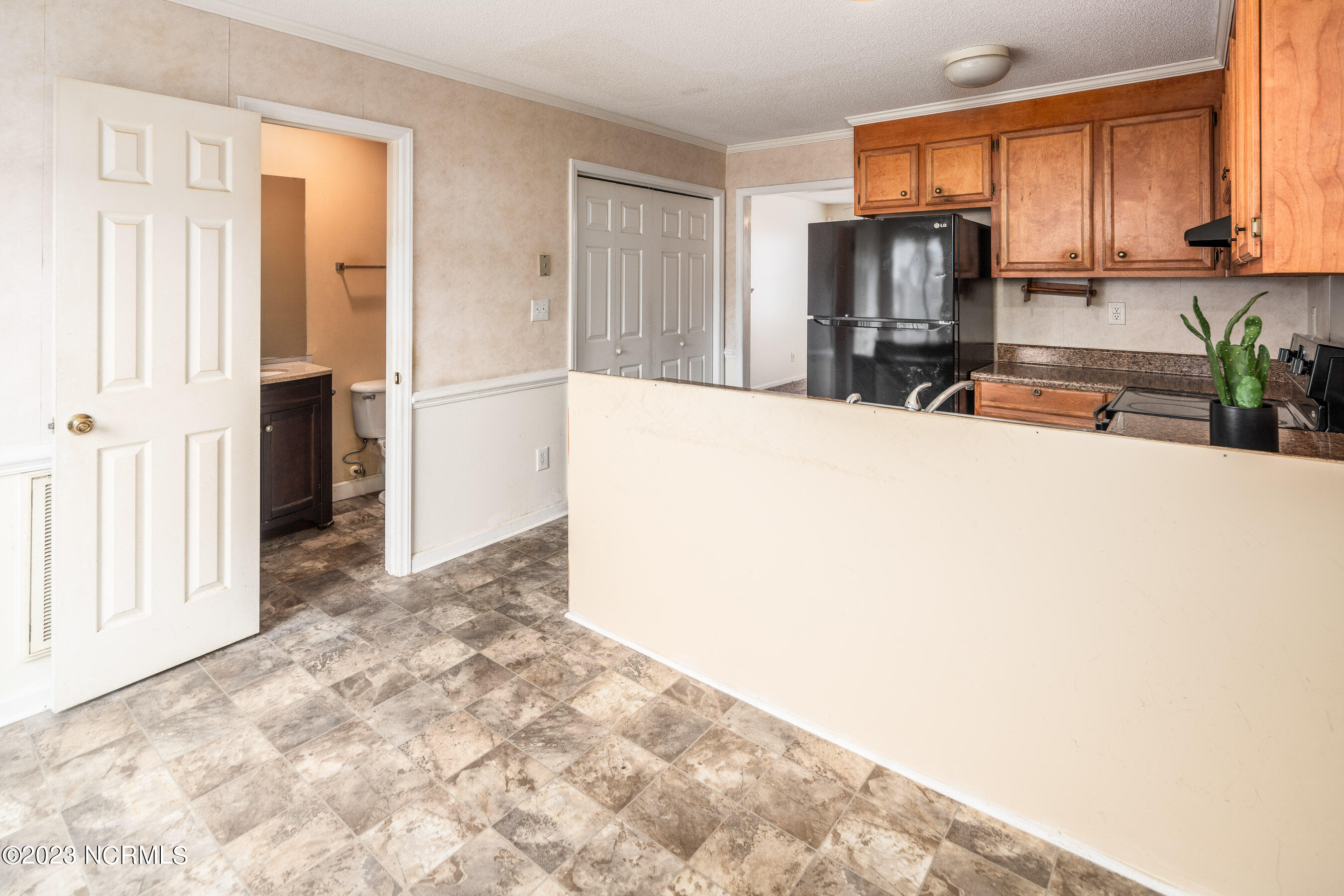 924 Spring Forest Road, Unit M3 Greenville, NC 27834 - Photo 14 of 27 20230113 MLS L_Skinner 924 M3 Spring For