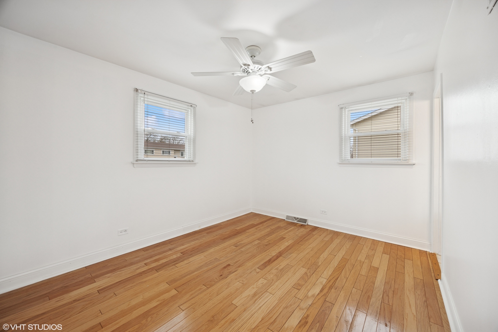 9143 Beechnut Road Hickory Hills, IL 60457 - Photo 18 of 37 Gallery Image 18