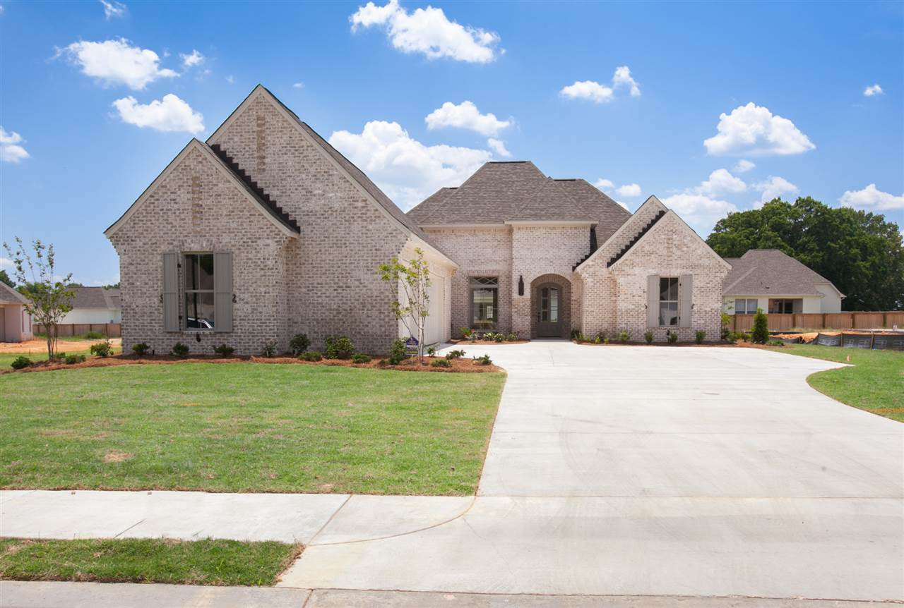 215 First Colony Boulevard Madison, MS 39110 - Photo 1 of 28 Photo 1