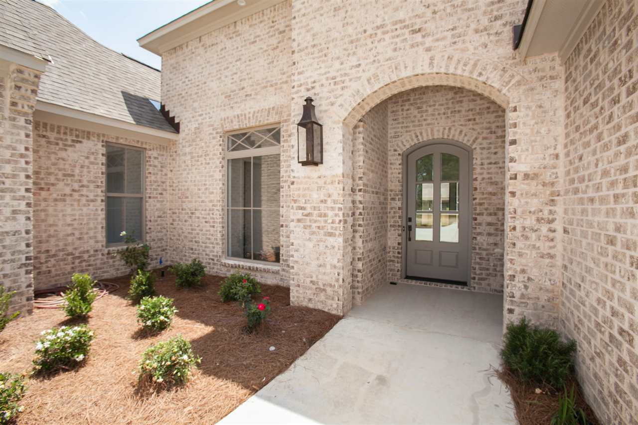 215 First Colony Boulevard Madison, MS 39110 - Photo 2 of 28 Photo 2