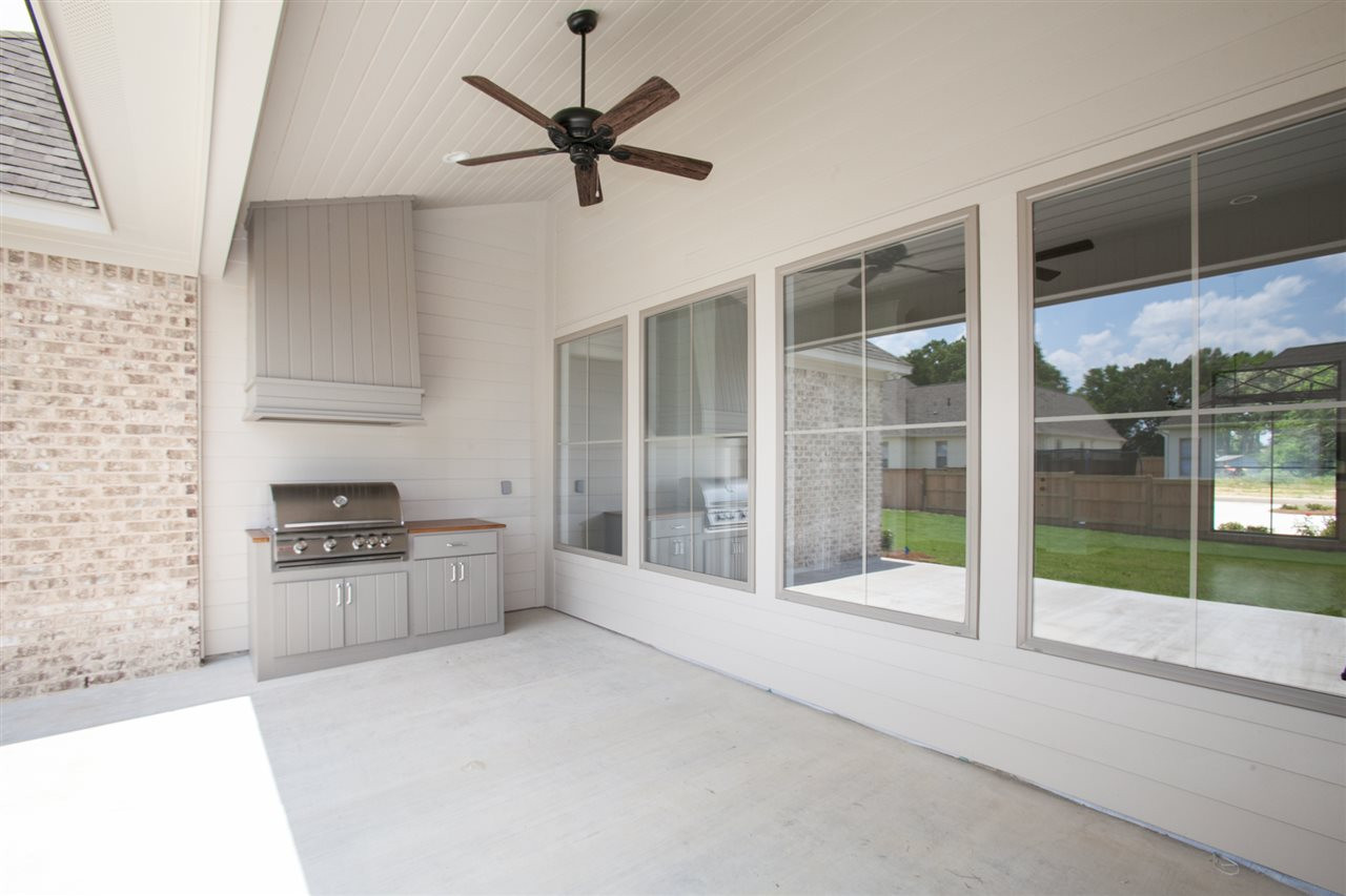 215 First Colony Boulevard Madison, MS 39110 - Photo 7 of 28 Photo 8
