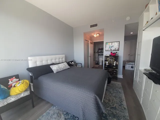 $2,750 | 60 Southwest 13th Street, Unit 1601, Miami, FL 33130