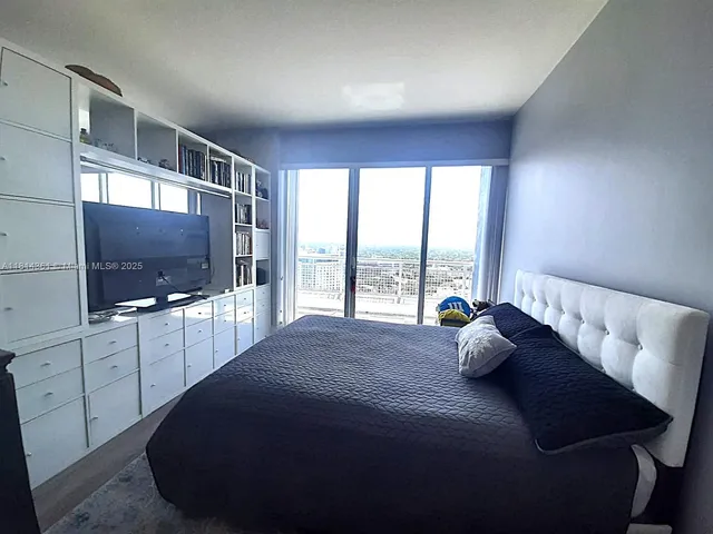 $2,750 | 60 Southwest 13th Street, Unit 1601, Miami, FL 33130