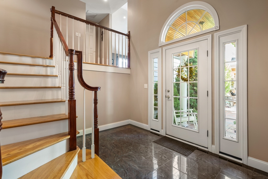 33 Russell Road Hanover, MA 02339 - Photo 2 of 27