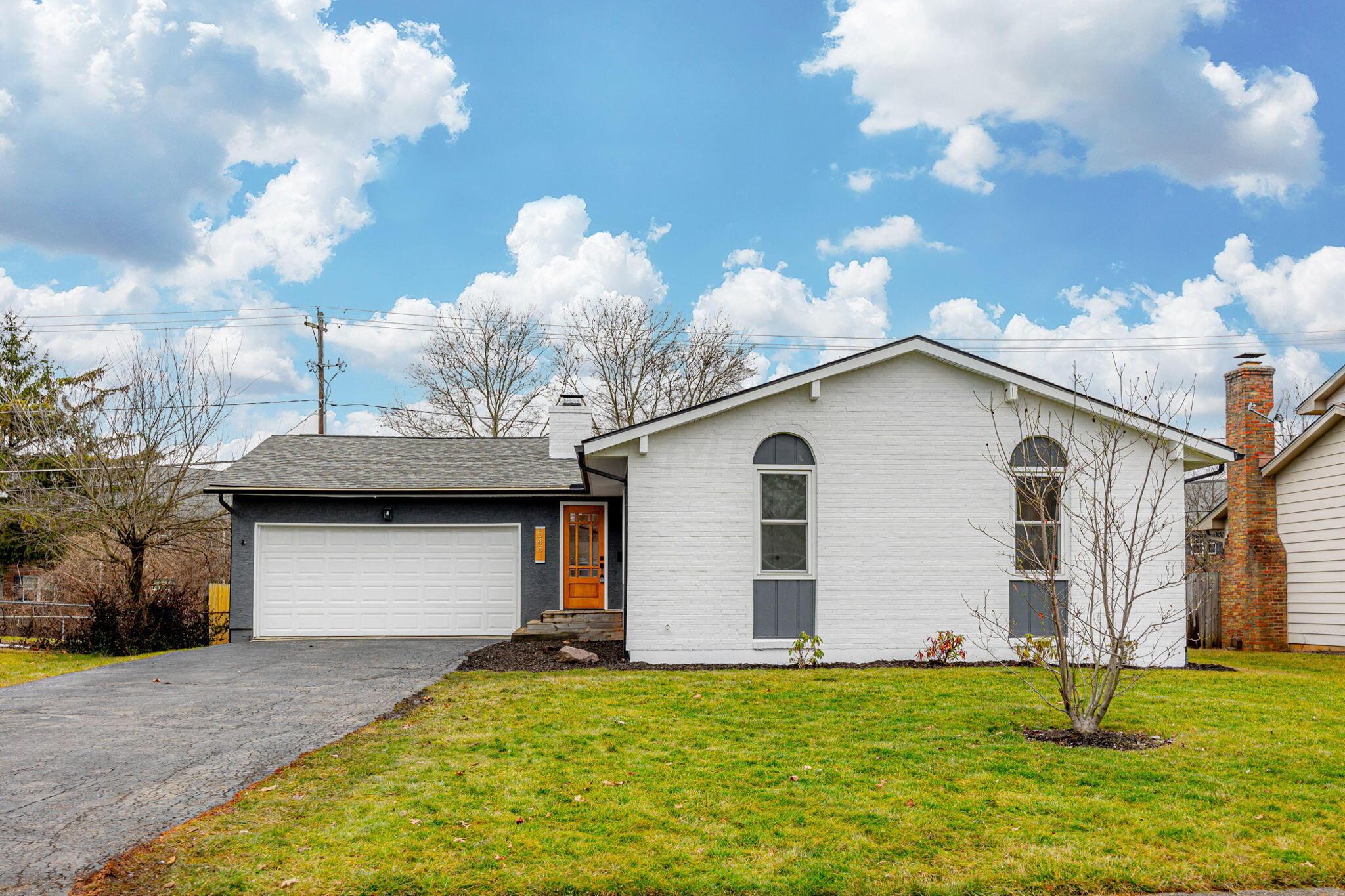 5481 Blue Ash Road Columbus, OH 43229 - Photo 3 of 61 1-web-or-mls-5481 Blue Ash Road 001