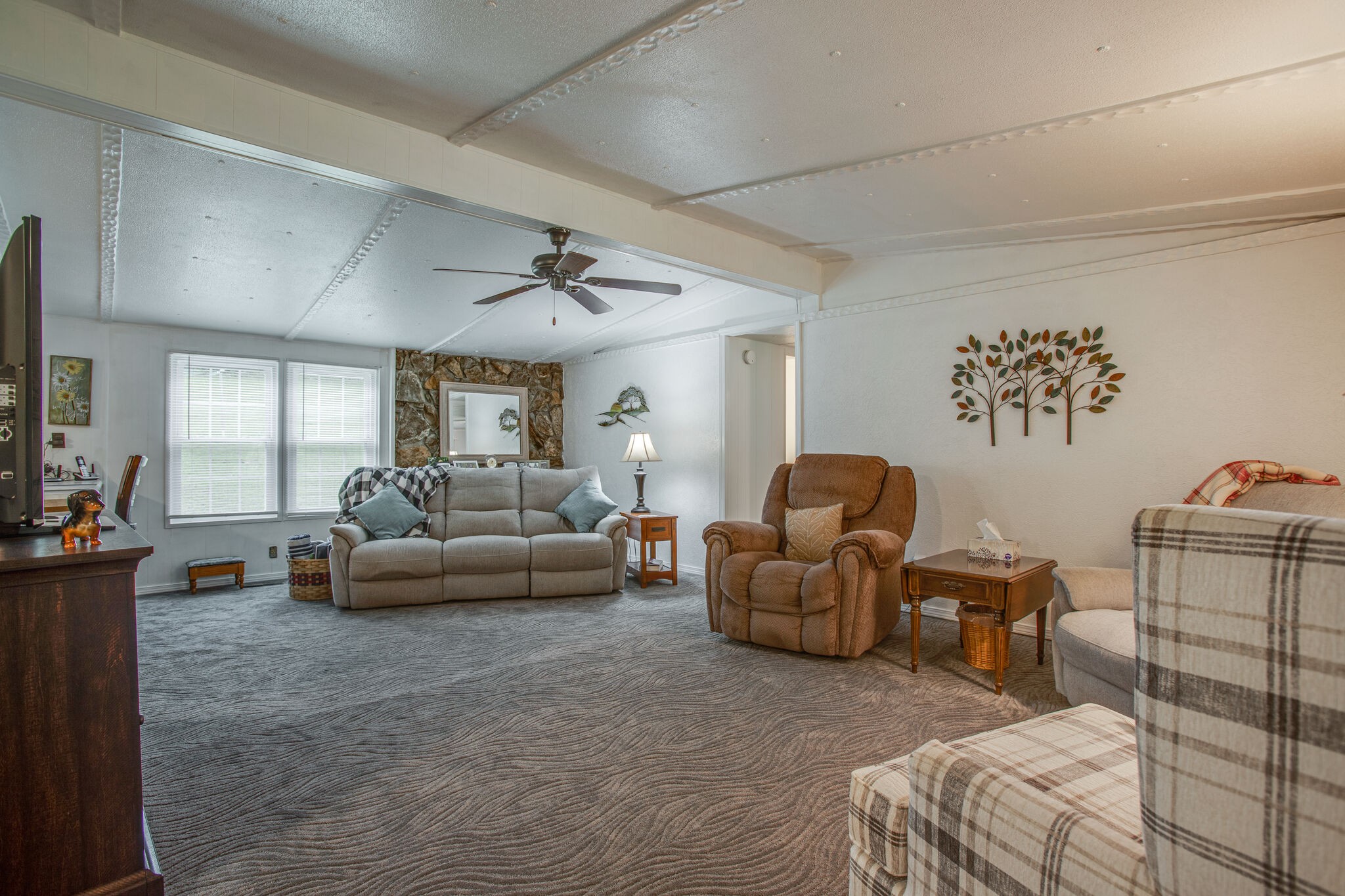 56 Morgan Road Lawrenceburg, TN 38464 - Photo 7 of 30 a living room with furniture and a flat screen tv