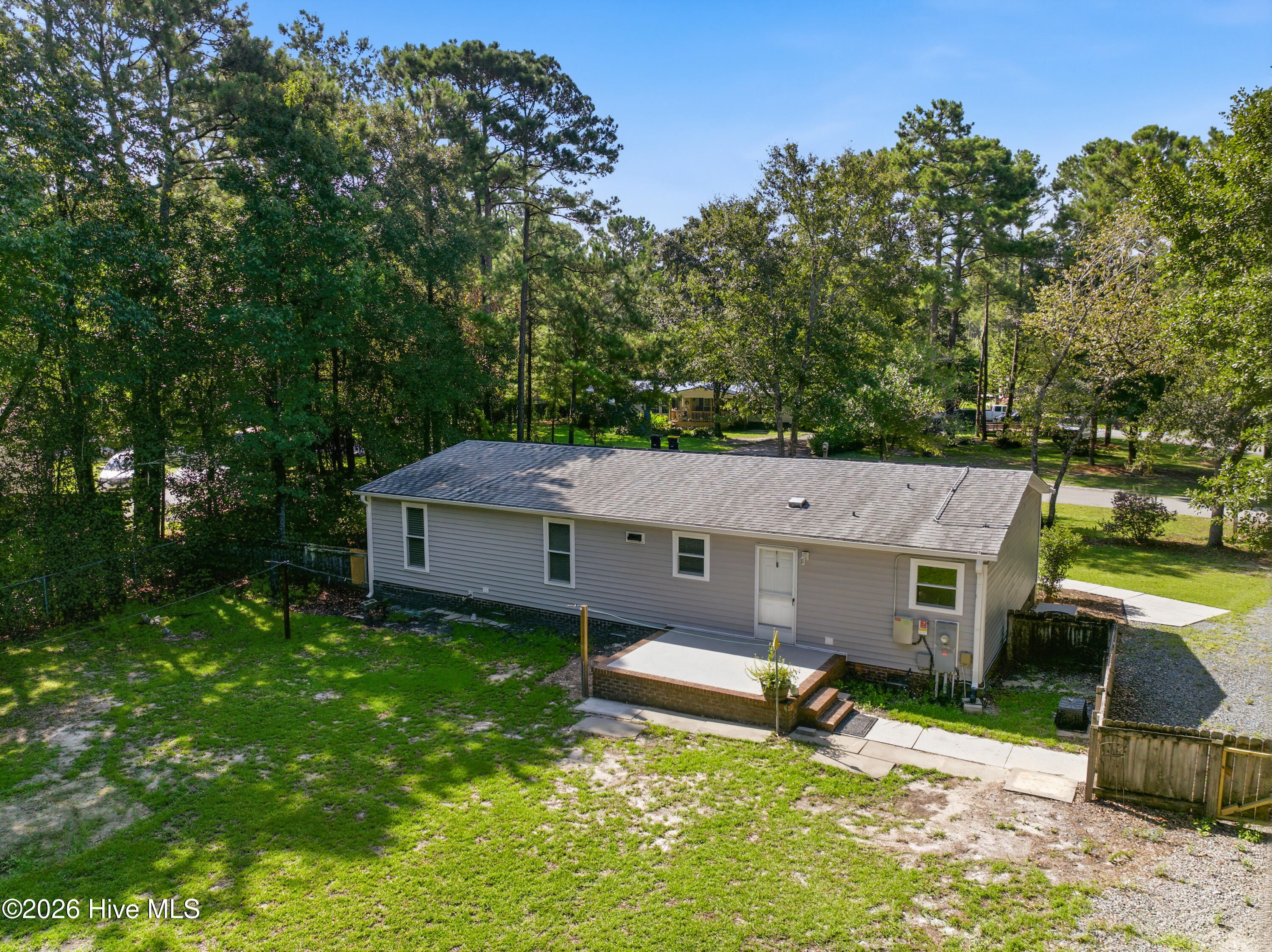 295 Groves Point Circle Hampstead, NC 28443 - Photo 38 of 54 Gallery Image 38