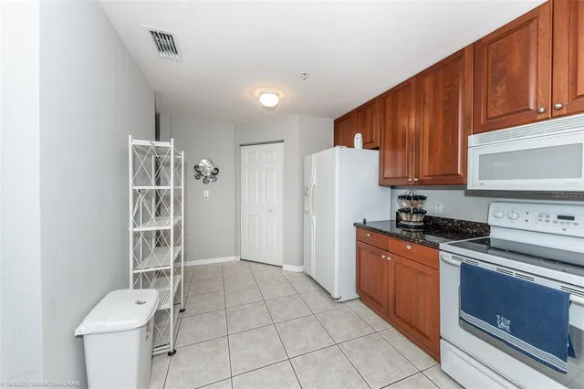$3,800 | 3322 Purple Martin Drive, Unit 132, Punta Gorda, FL 33950