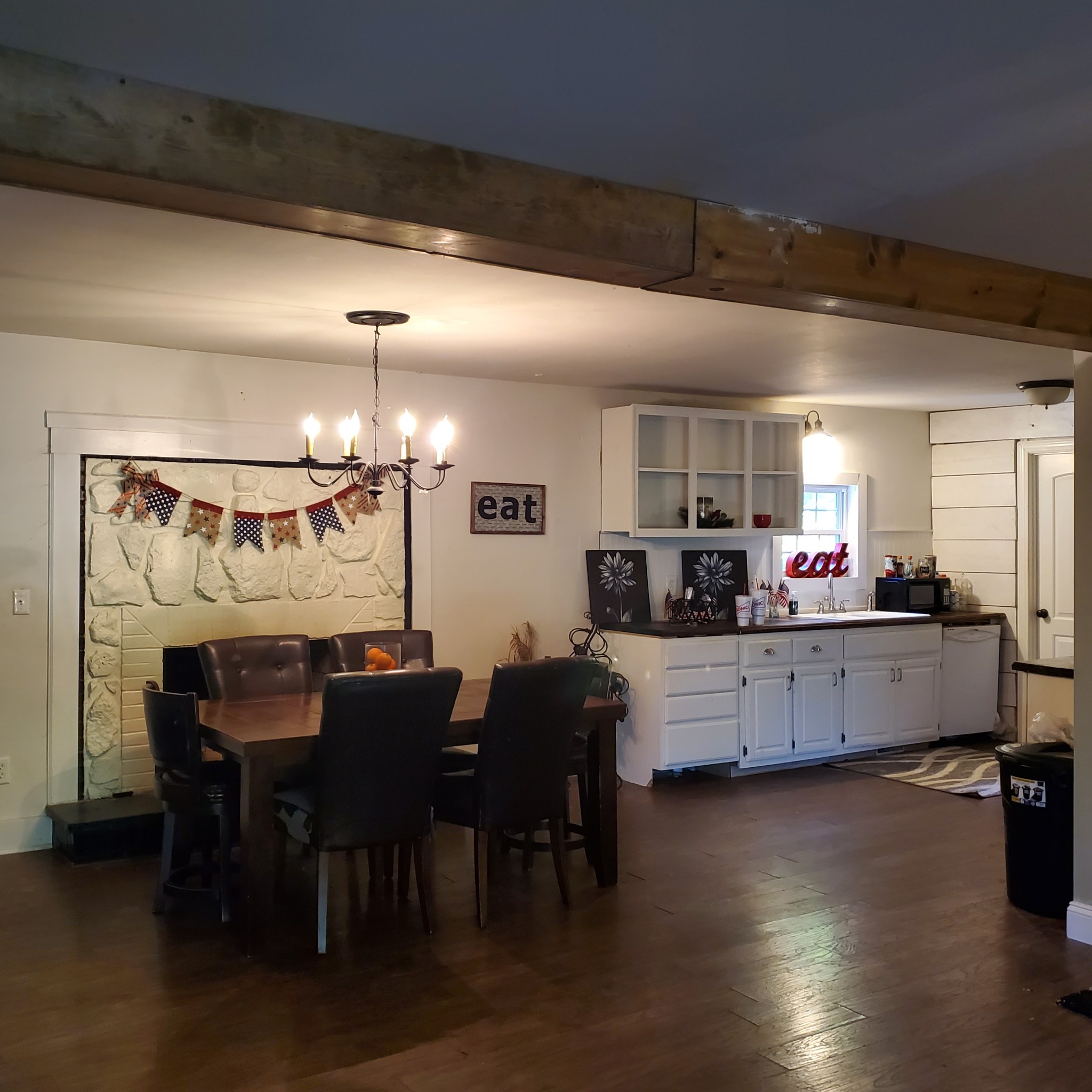 1019 Keytown Road Portland, TN 37148 - Photo 8 of 21 a large kitchen with furniture and dining table
