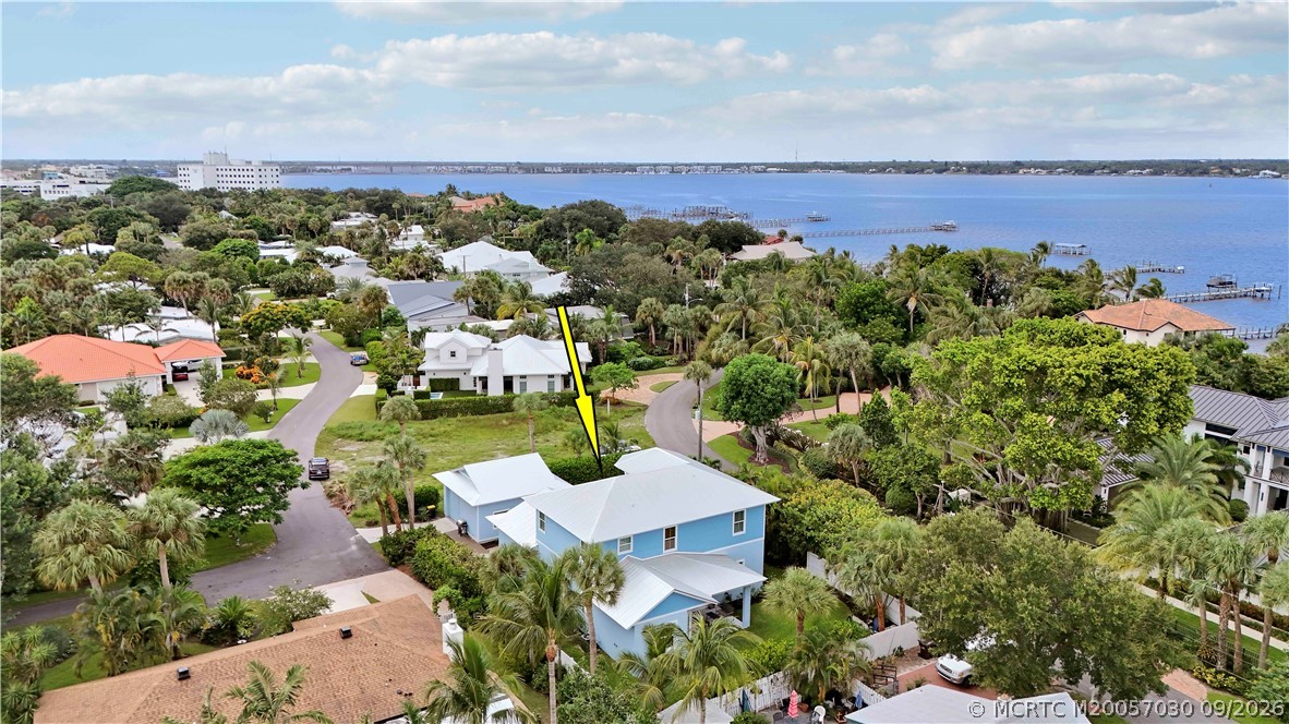1002 Southeast Riverside Drive Stuart, FL 34996 - Photo 14 of 71 Gallery Image 14