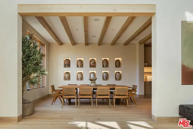 a view of an entryway with staircase