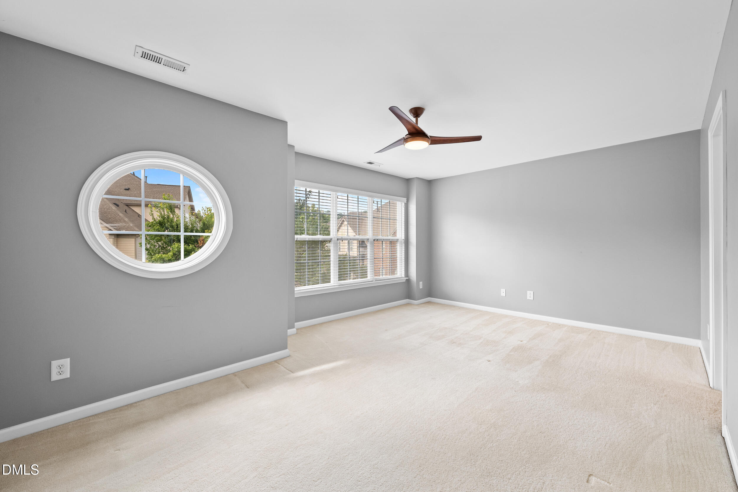 9819 Castain Drive Raleigh, NC 27617 - Photo 16 of 27 22_9819 castain dr, interior, primary-19