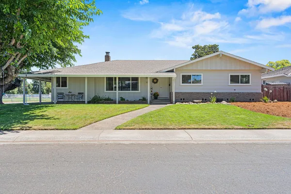 $875,000 | 1272 Gary Way, Carmichael, CA 95608