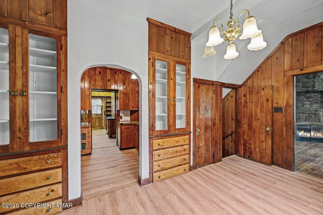 239 Meadowside Road Mount Pocono, PA 18344 - Photo 18 of 75 Timeless and Classic!