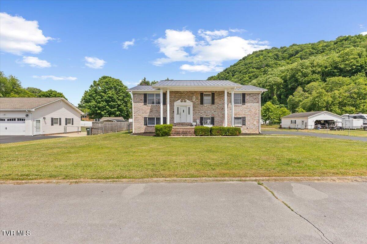 1012 South Gate Drive Elizabethton, TN 37643 - Photo 47 of 58 47-128A0909