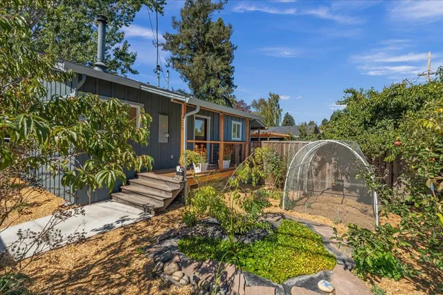 $1,299,000 | 229 Coulson Avenue, Santa Cruz, CA 95060