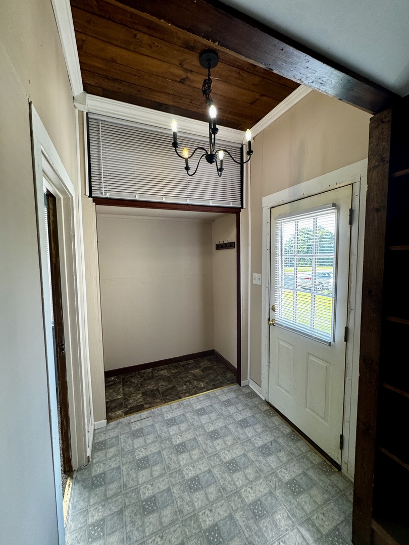 104 North Memorial Street Ohio, IL 61349 - Photo 3 of 17