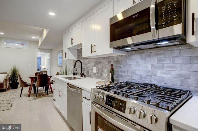 $342,500 | 822 Kennedy Street Northwest, Unit 2, Washington, DC 20011