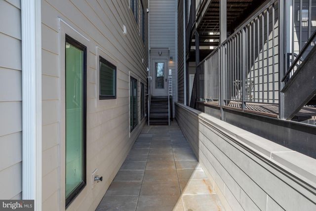 $342,500 | 822 Kennedy Street Northwest, Unit 2, Washington, DC 20011