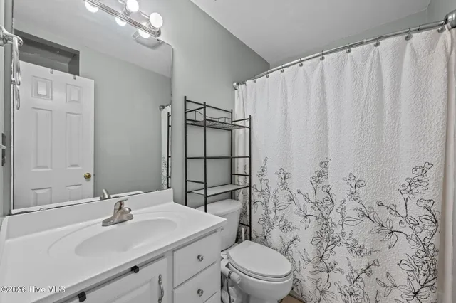 $290,000 | 613 Hollywood Boulevard, Havelock, NC 28532