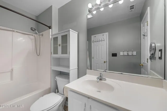 $290,000 | 613 Hollywood Boulevard, Havelock, NC 28532