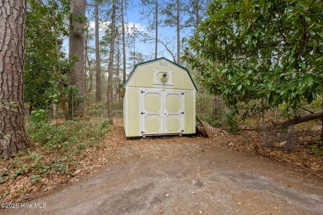 $290,000 | 613 Hollywood Boulevard, Havelock, NC 28532