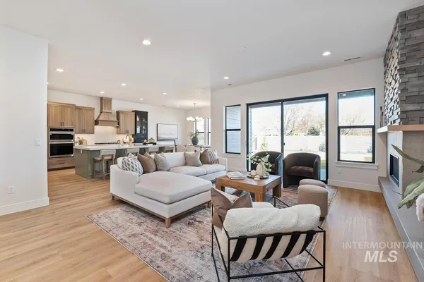 $819,900 | 7168 East Chicken Hawk Loop, Nampa, ID 83686