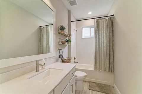 $599,000 | 1079 Waterline Court, Sarasota, FL 34240