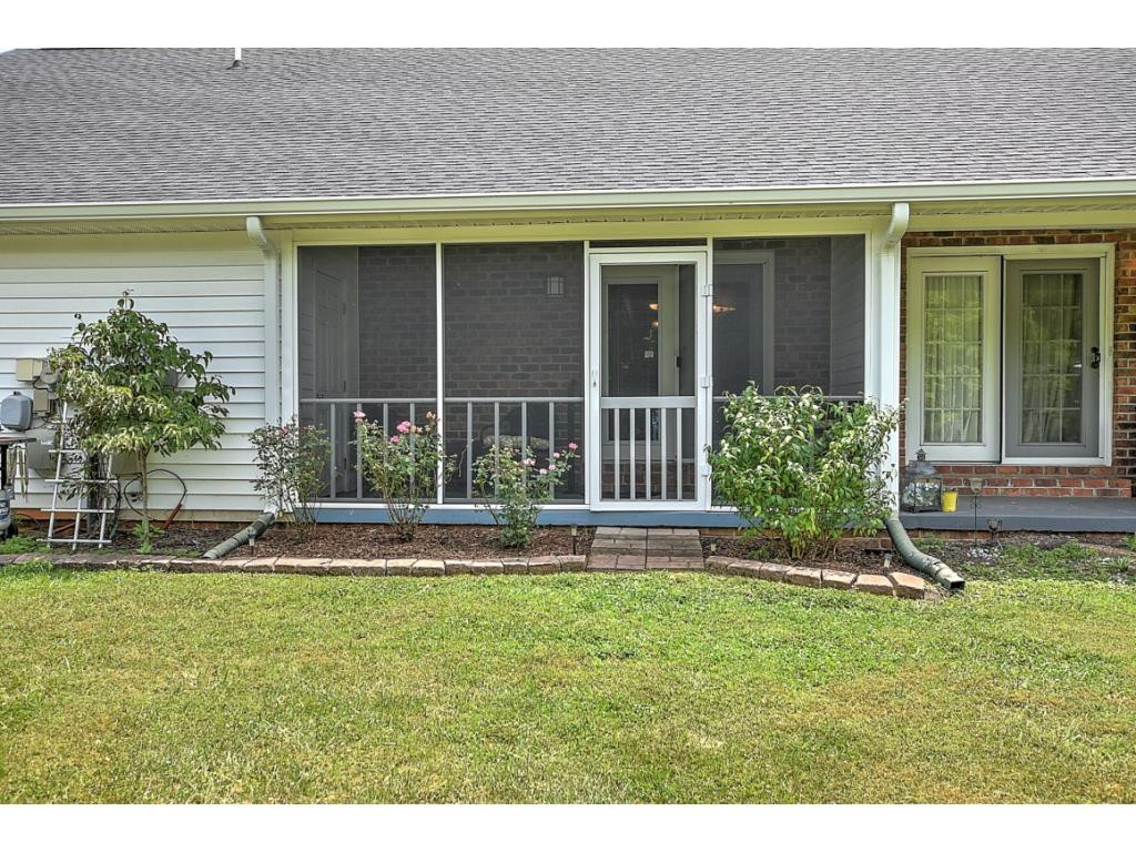 502 Hickory Road Bristol, TN 37620 - Photo 25 of 28 Photo 27