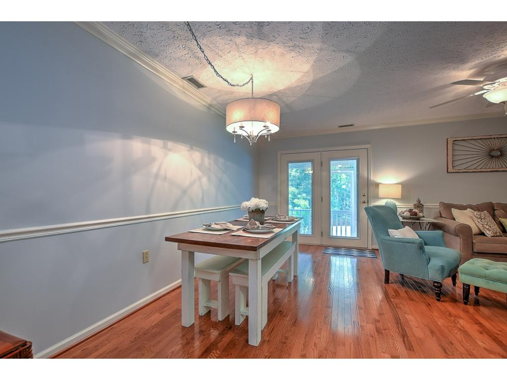 502 Hickory Road Bristol, TN 37620 - Photo 6 of 28 Photo 7