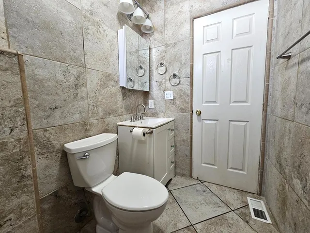 $150,000 | 170 West Cliff Drive, Unit 40, Santa Cruz, CA 95060