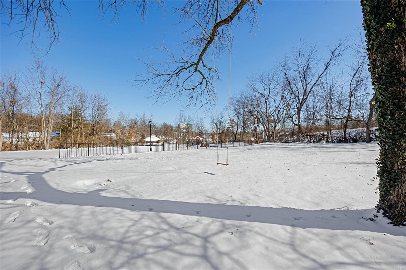 2434 Walton Road St. Louis, MO 63114 - Photo 18 of 23 Gallery Image 18